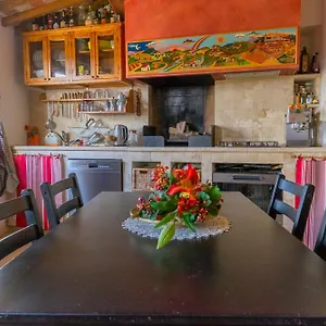 Casacenti Bed & Breakfast